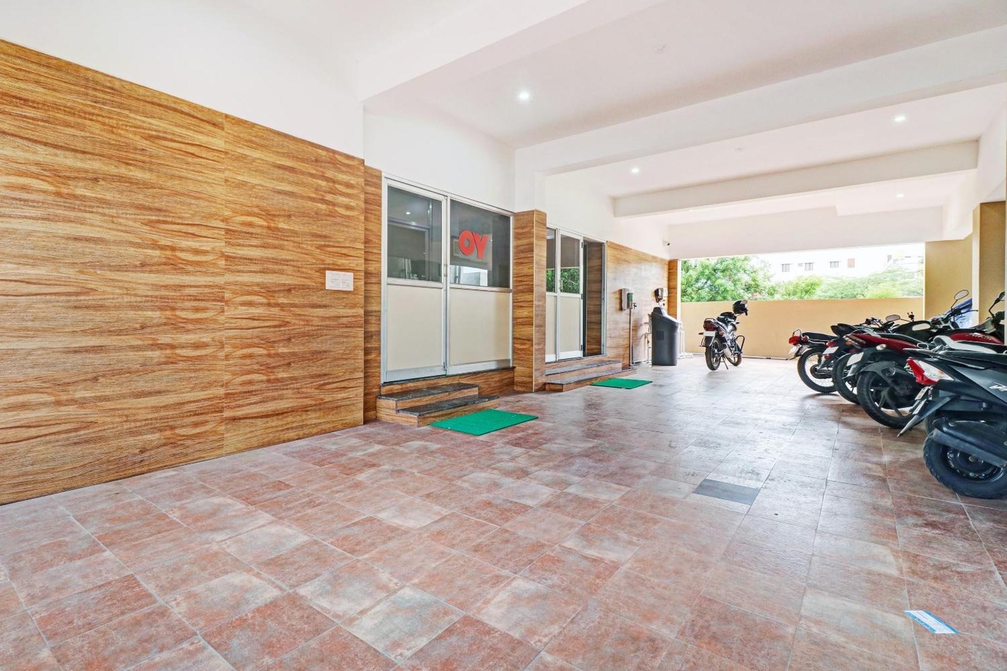 Spot On Kayal Residency Hotel Coimbatore Exterior photo