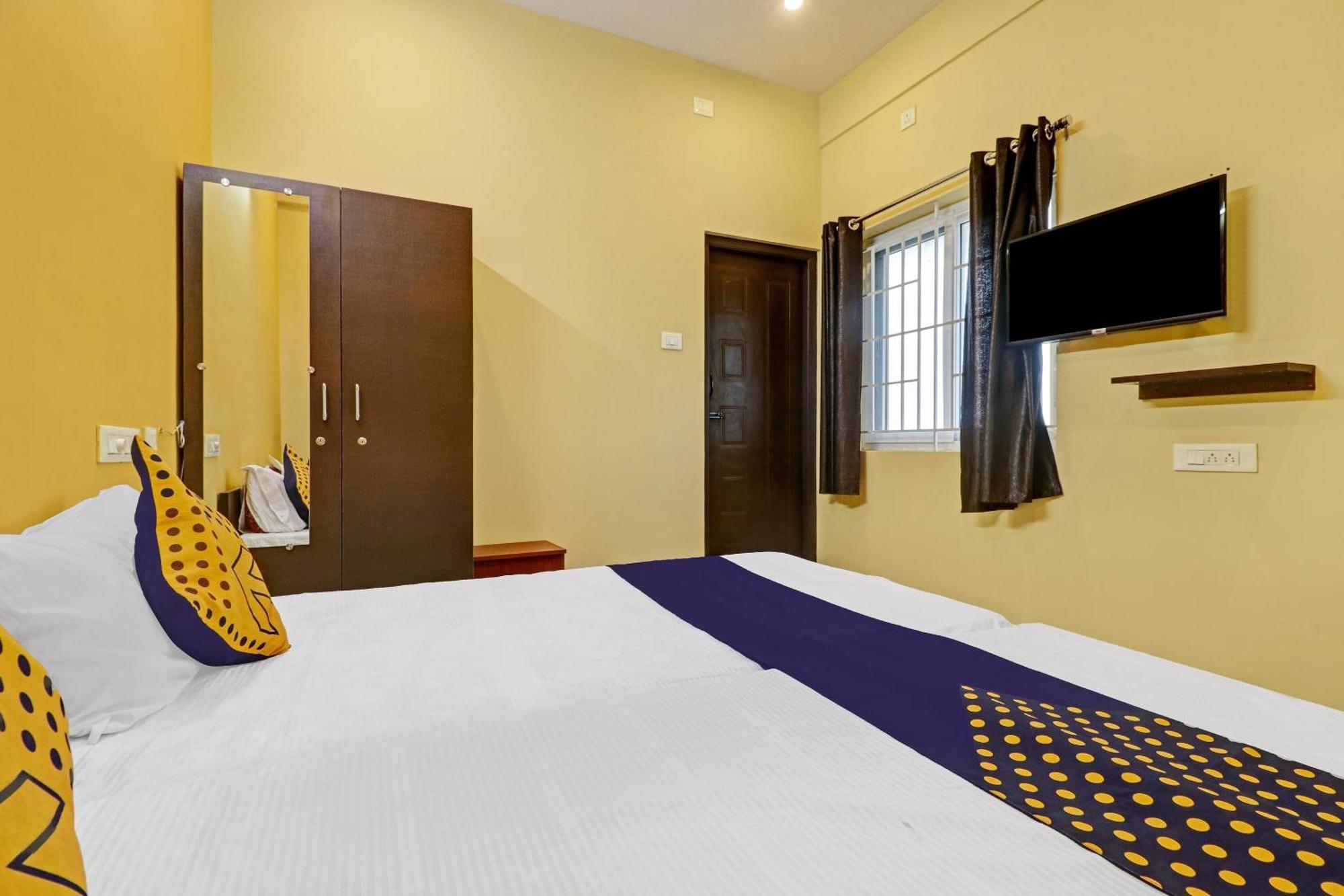 Spot On Kayal Residency Hotel Coimbatore Exterior photo